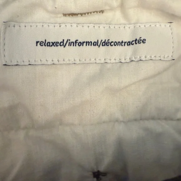 Amazon Essentials Khaki Pants - Picture 3 of 4